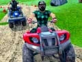 Žaidimas Keturračio motociklo lenktynės bekelėje internete Žaidimas Keturračio motociklo lenktynės bekelėje internete